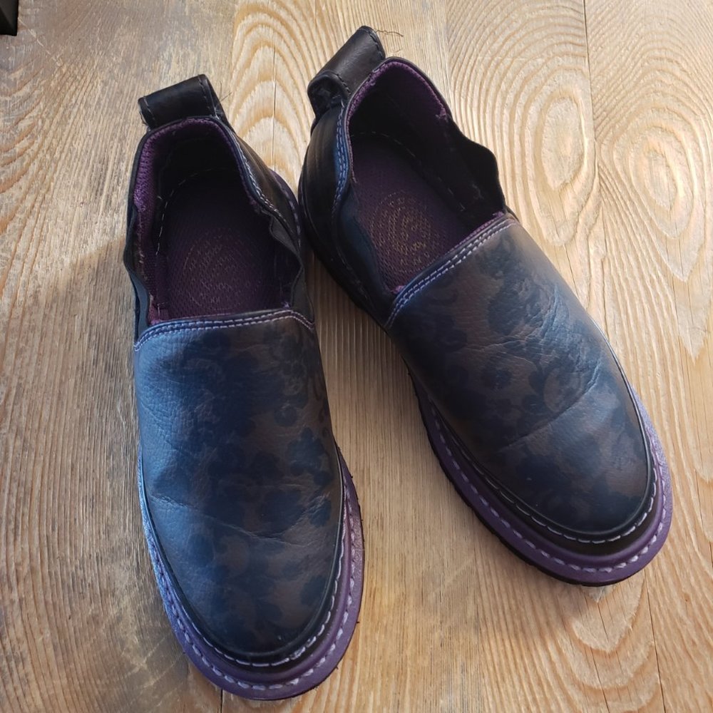 Black/brown sturdy loafer sz 6 woman's